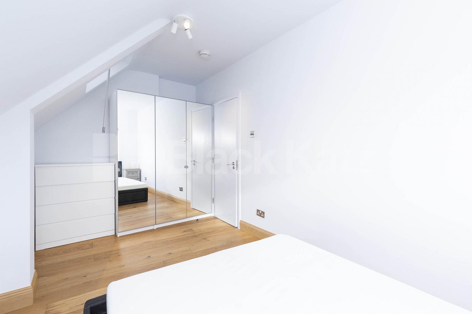 Brand new refurbished 2 bed on the top floor of a gated development  Hargrave Road, Archway